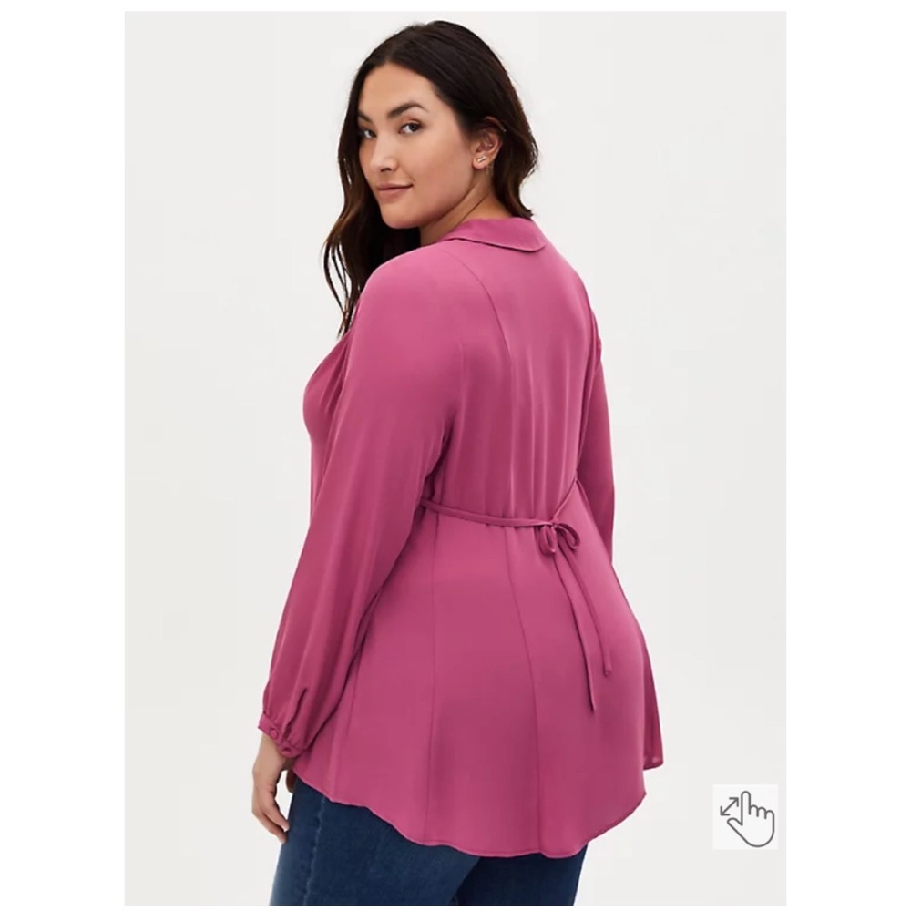 NEW Torrid 3 Fuchsia Pink Georgette Fit & Flare Blouse